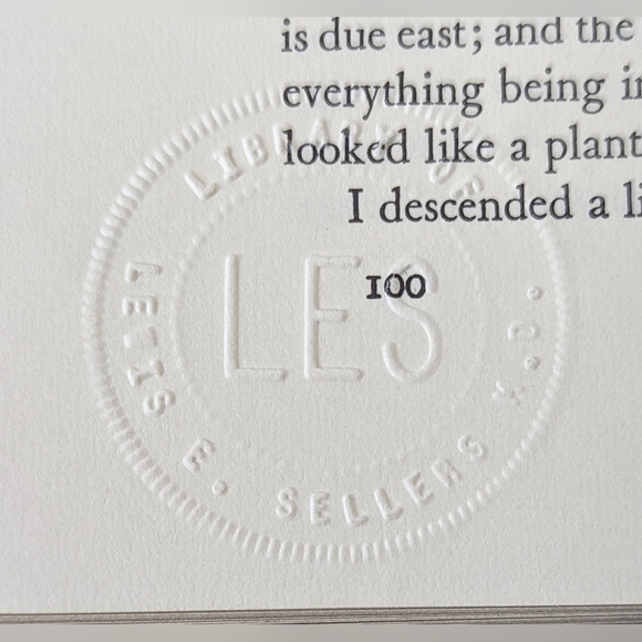 Vintage Robinson Crusoe Daniel Defoe Leather Bound Gilt Pages Book Decor - Picture 13 of 15